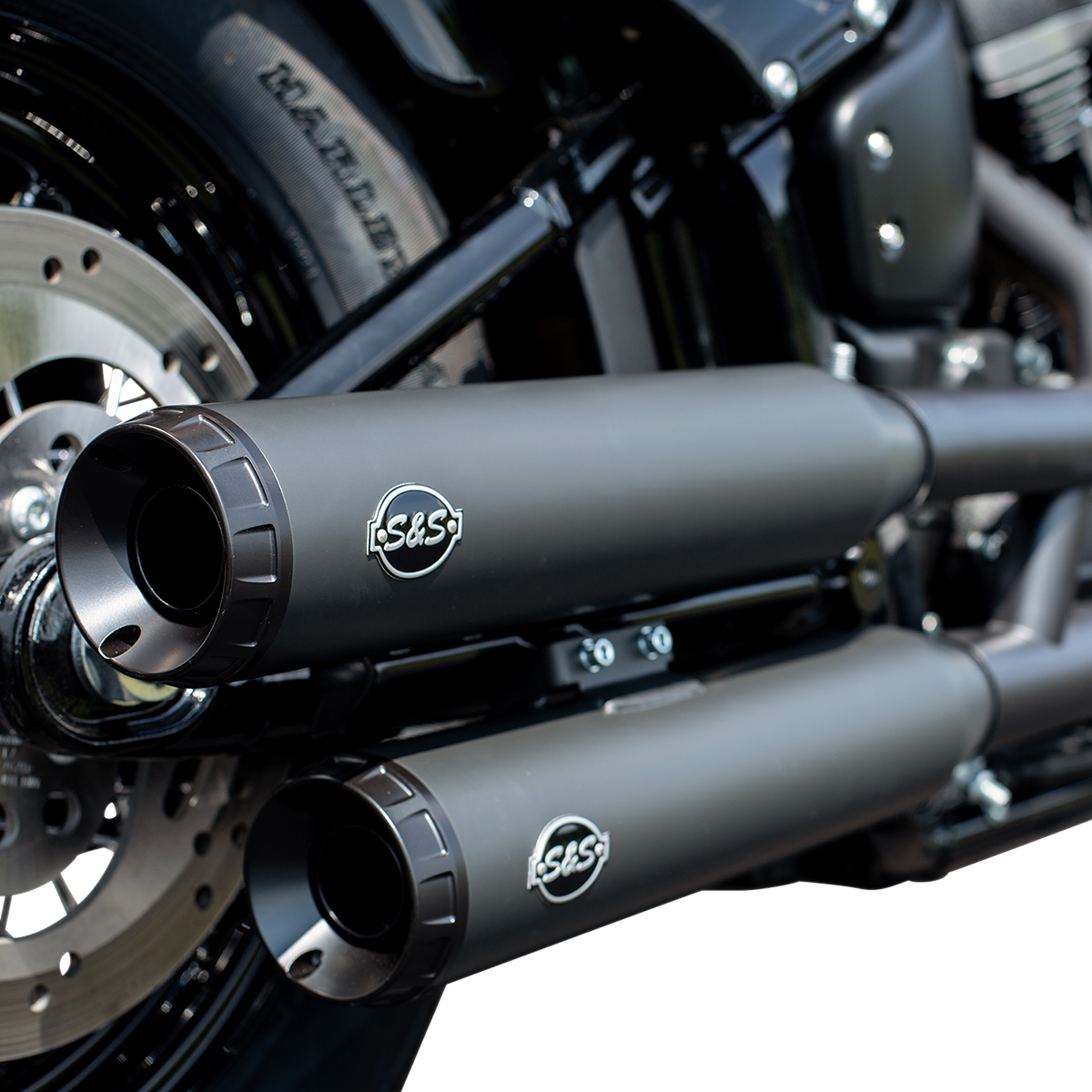 Grand National Race Mufflers for Softail - Black - 1801-1360