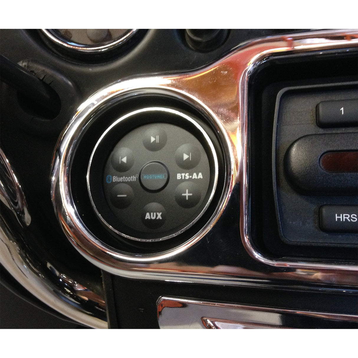 HOGTUNES 4401-0203 BTS-AA In-Fairing Bluetooth® Music Receiver/Controller Bluetooth Music Receiver/Controller - Harley Davidson
