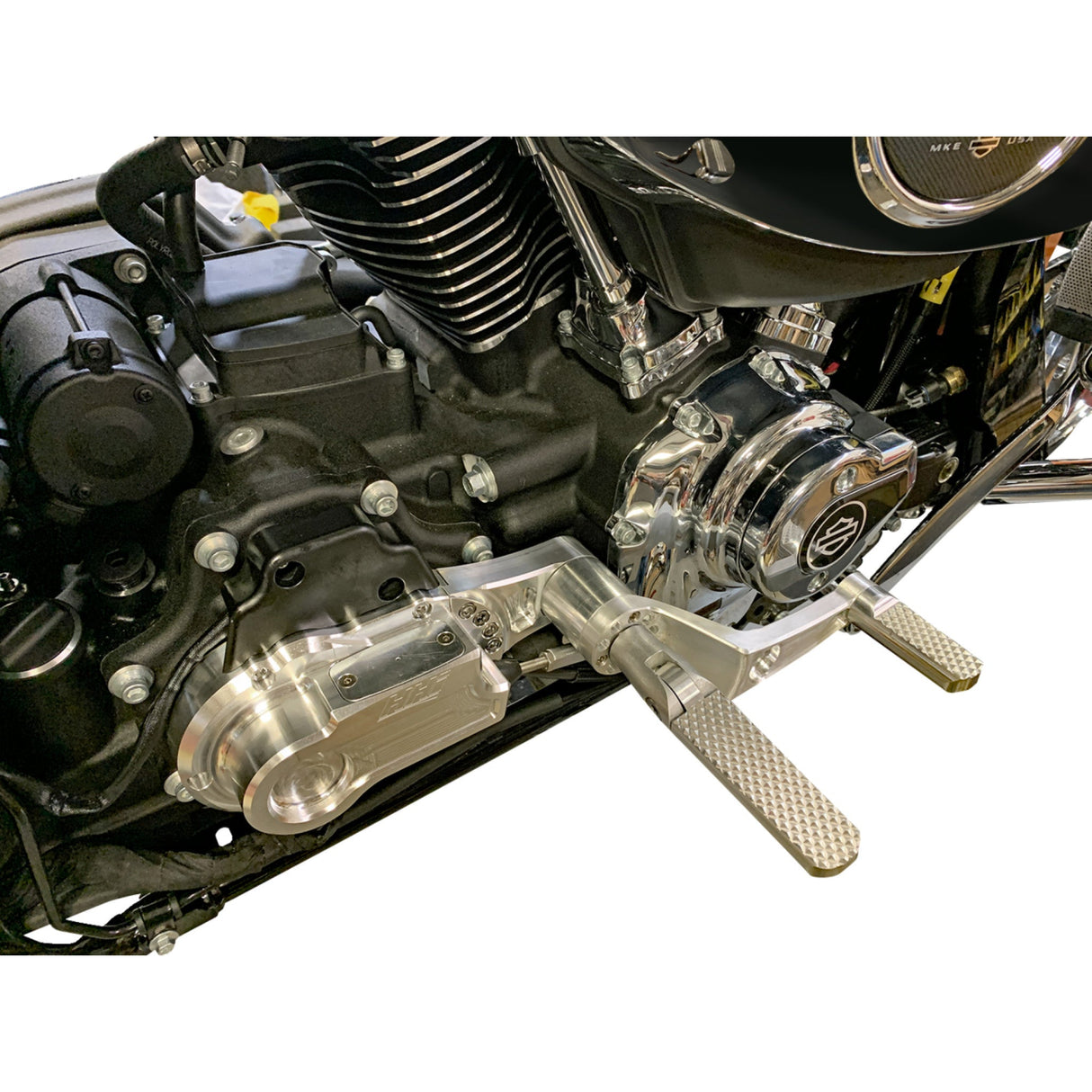 Hawg Halters Dominator Mid Control - MCK-FC24GS-FK For Harley Touring 2024-2026