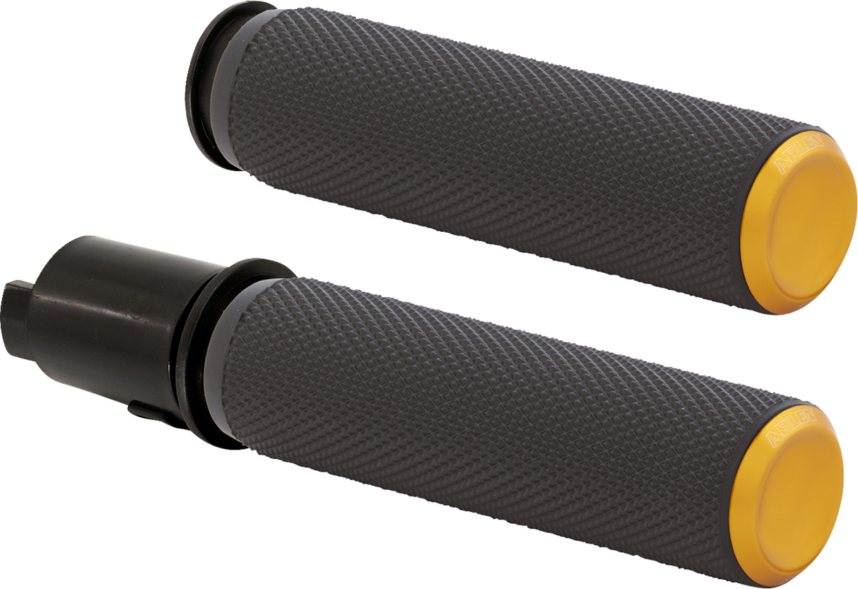 Knurled Grips