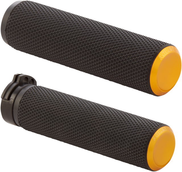 Knurled Grips