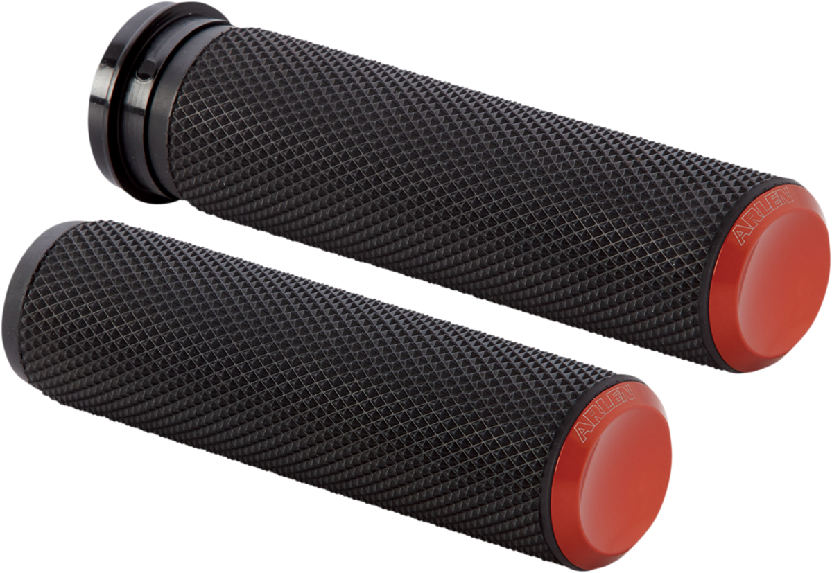 Knurled Grips