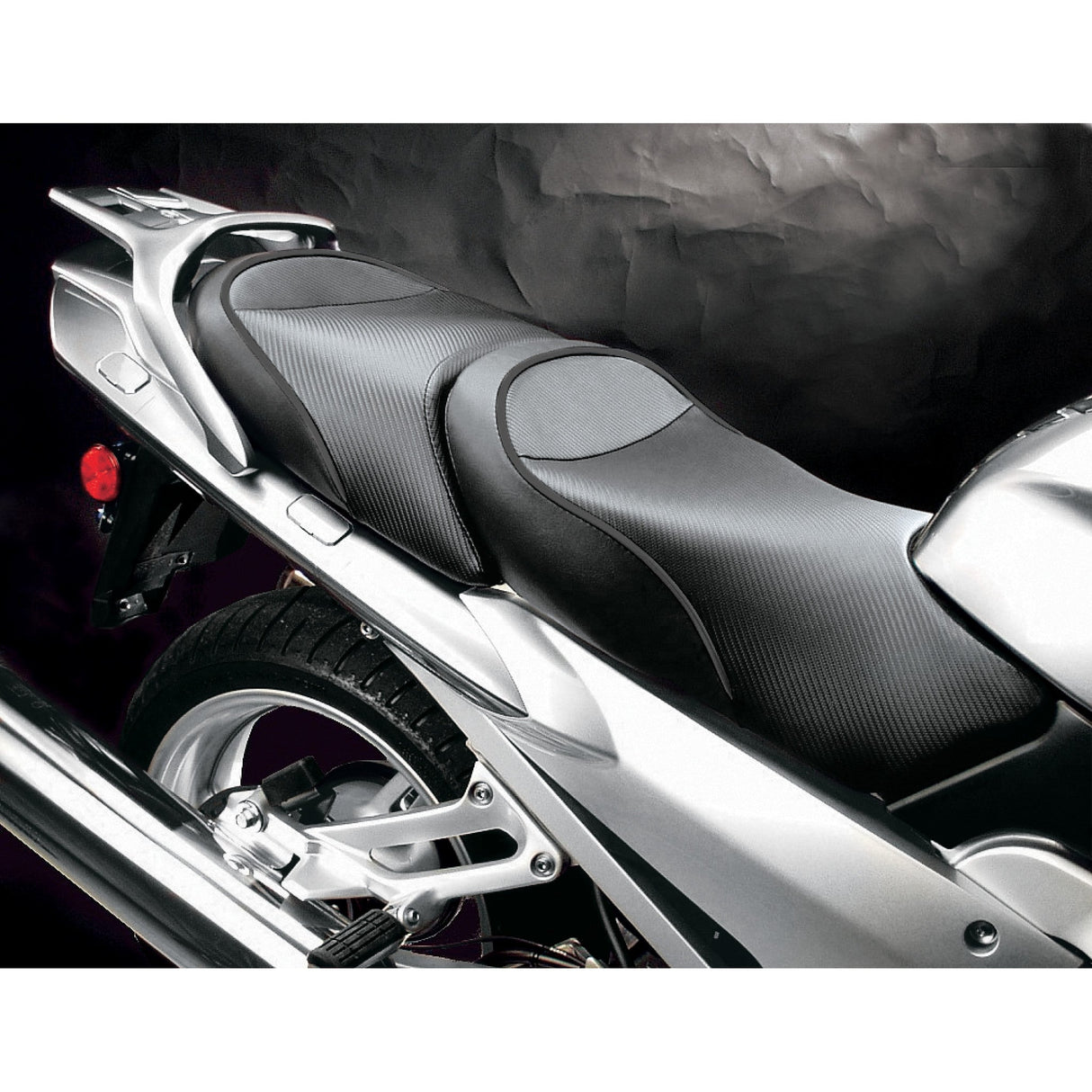 SARGENT 0810-0318 WS-542-19 World Sport™ Performance Seat black - carbon fx - fjr1300 '03-'05