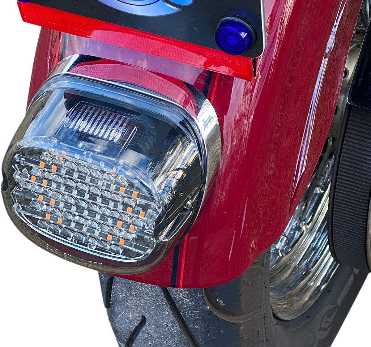 Low Profile LED Taillight with Integrated Auxiliary Turn Signals