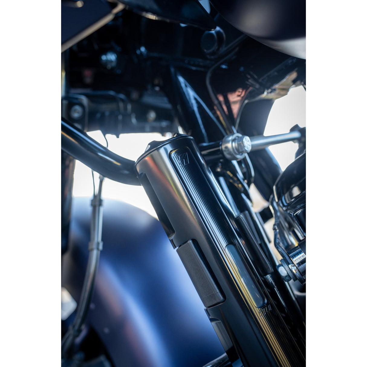 Kodlin USA Water Reservoir Cover Gloss Black VVT Style Touring - K25415 For Harley Touring 2023-2026