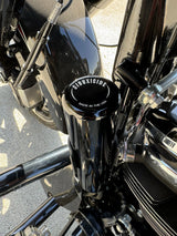 Siouxicide Choppers Radiator Reservoir Cover Wrinkle Black For Harley Touring 2023-2026