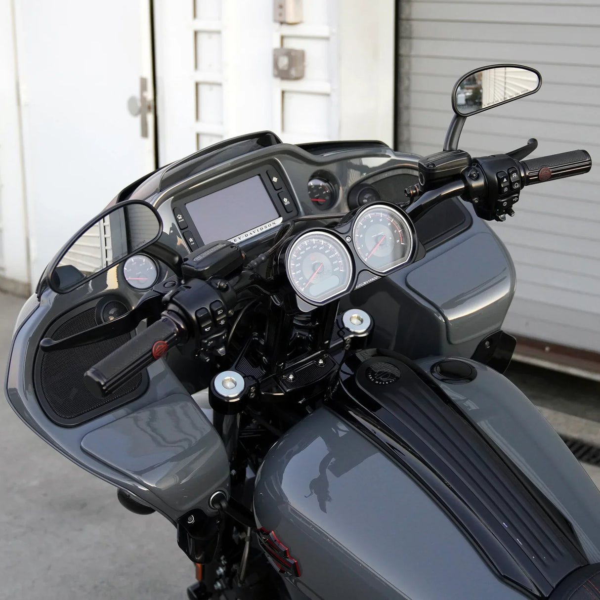 Arlen Ness Method Kickback Handlebar Riser 10" Black - 520-032 For Harley Touring 2015-2024