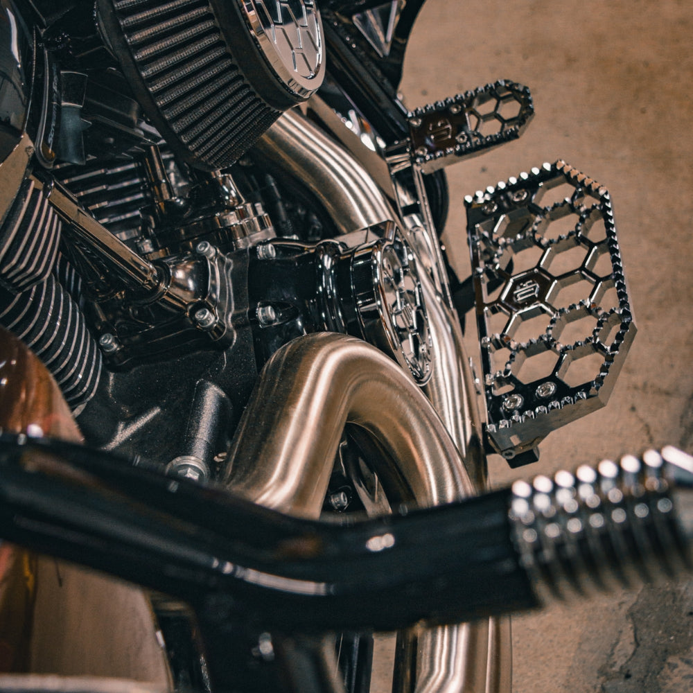 Original Garage Moto OG Bagger HoneyComp V3 Floorboards