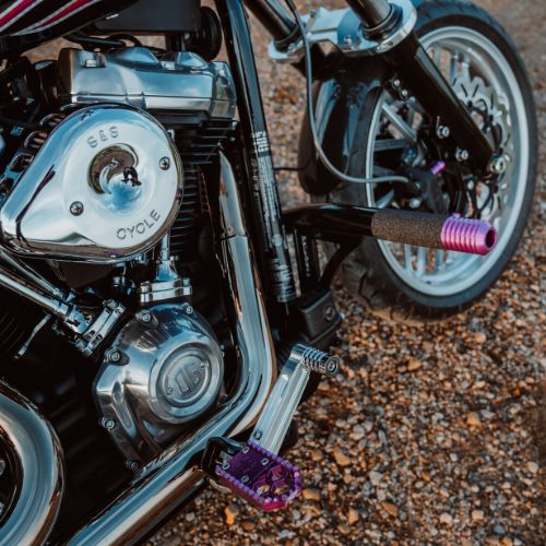 Original Garage Moto OG HoneyComp V3 Mini Foot Pegs For Harley Softail 2018