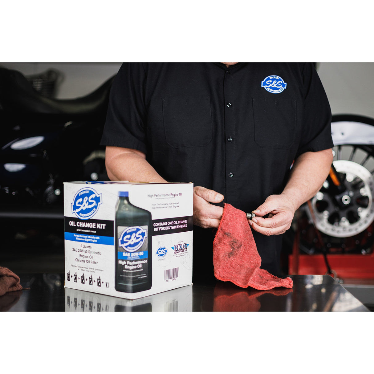 S&S Cycle Oil Change Kit Chrome Filter M8 5 US Quarts - 218944 For Harley Motorcycles 2017-2026