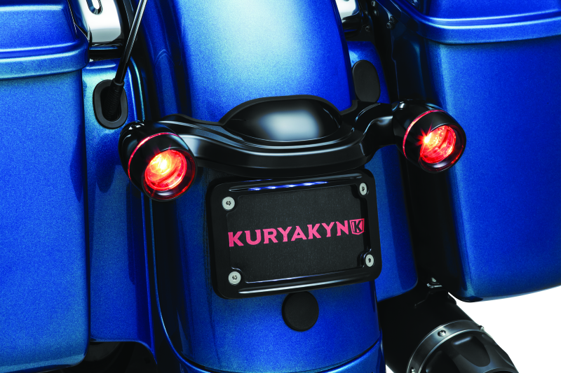 Kuryakyn 3147 Curved License Plate Mount Black