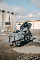2017-2026 M8 BAGGER - FULL LENGTH "WORKS EDITION" TURNPIKE