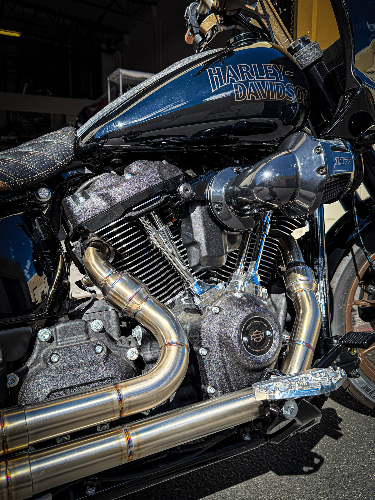 2018-2026 M8 SOFTAIL - MID LENGTH "ELSINORE"